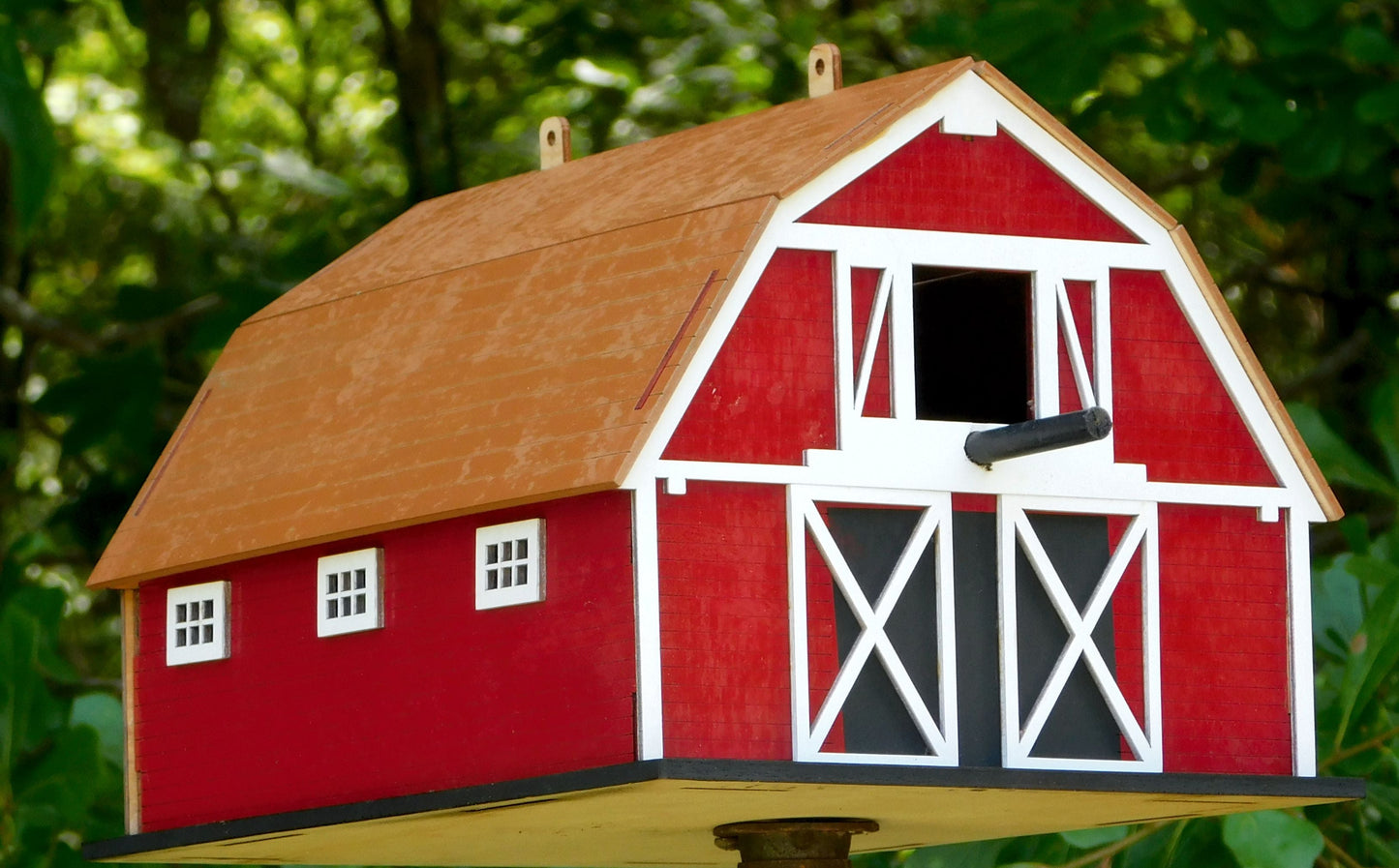 Gambrel Roof Barn Birdhouse Kit