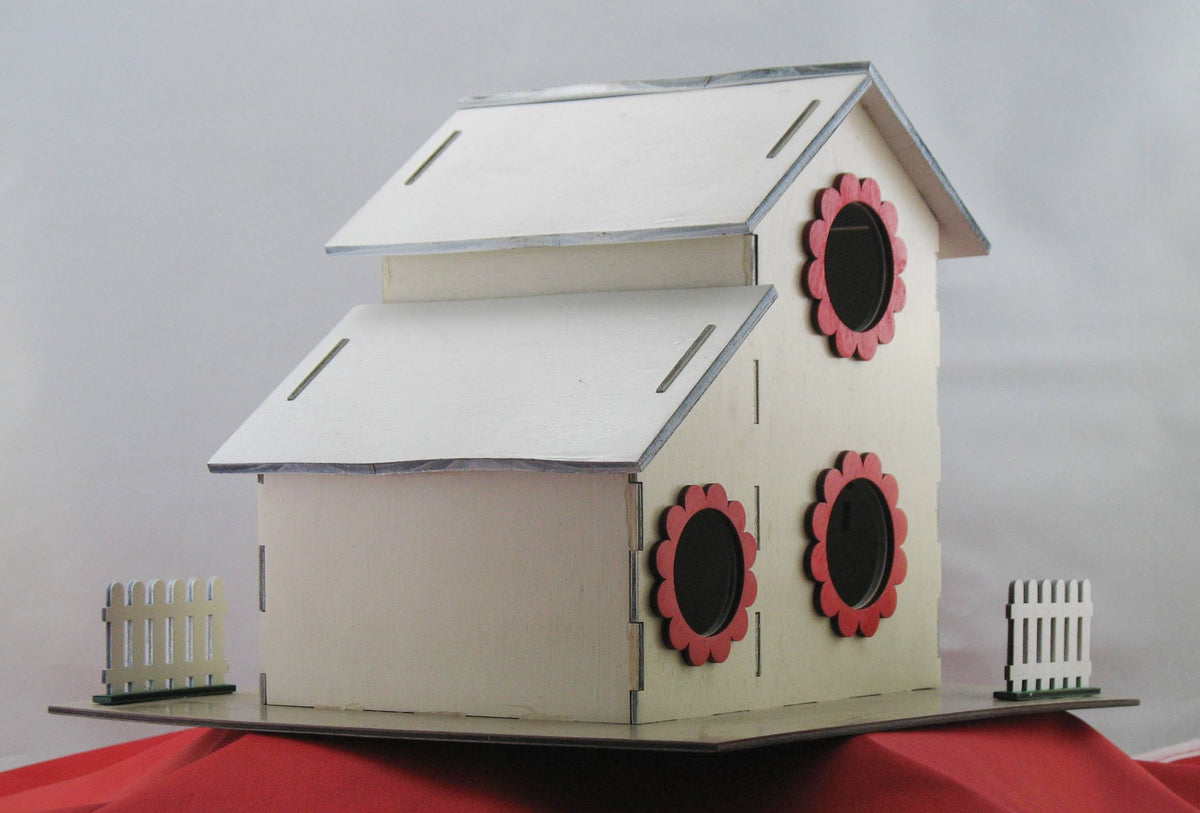 2-Story 3-Hole Multi-Family Birdhouse Kit