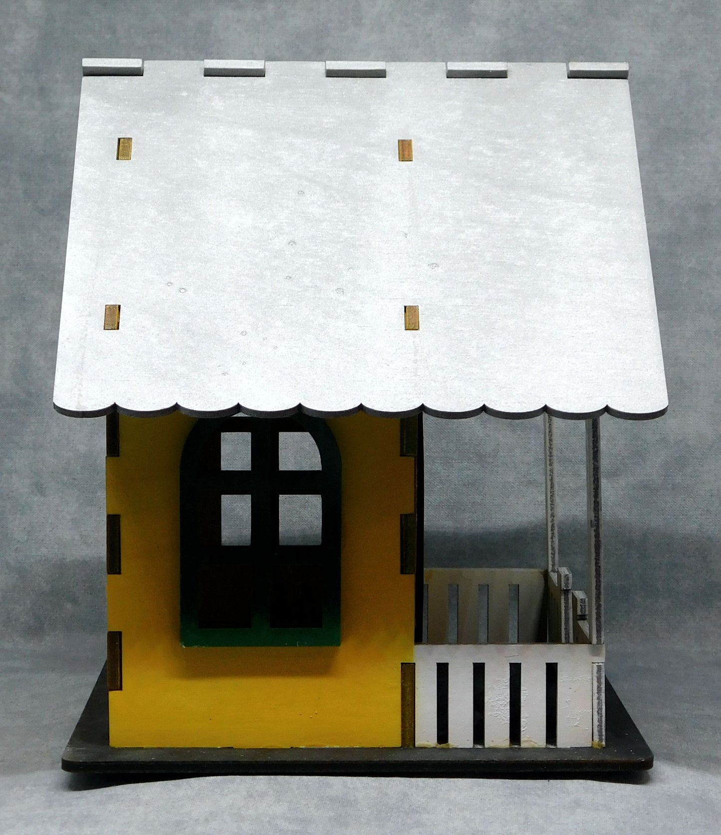Cottage Retreat Birdhouse Kit