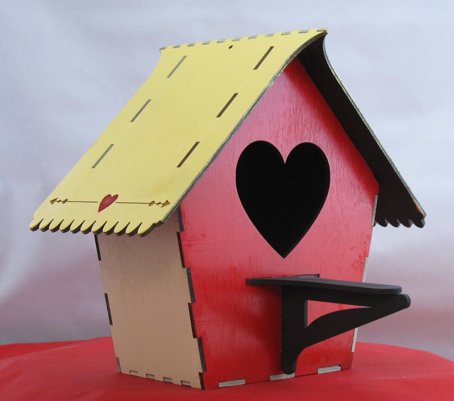 Heart Front Birdhouse Kit