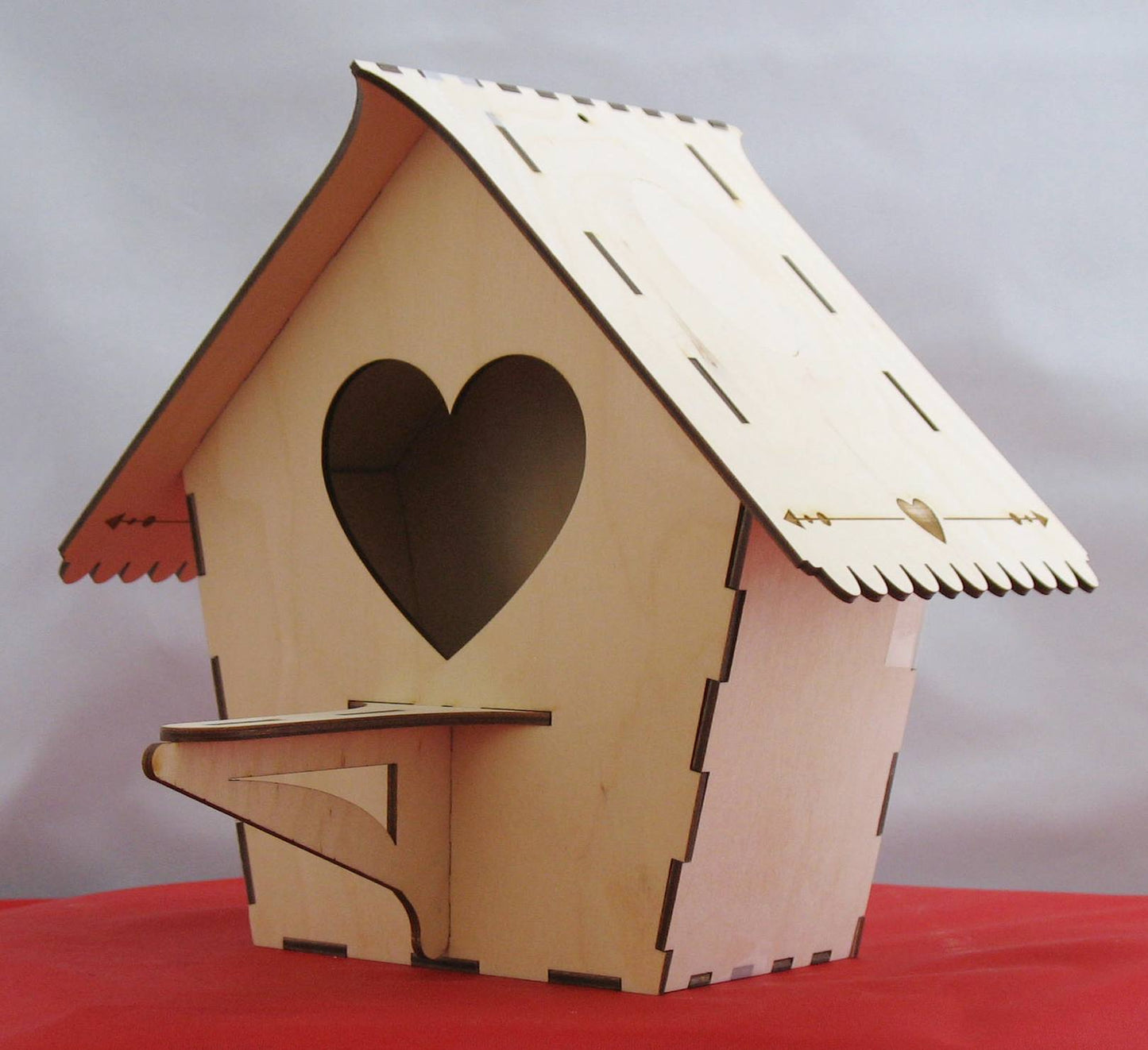 Heart Front Birdhouse Kit