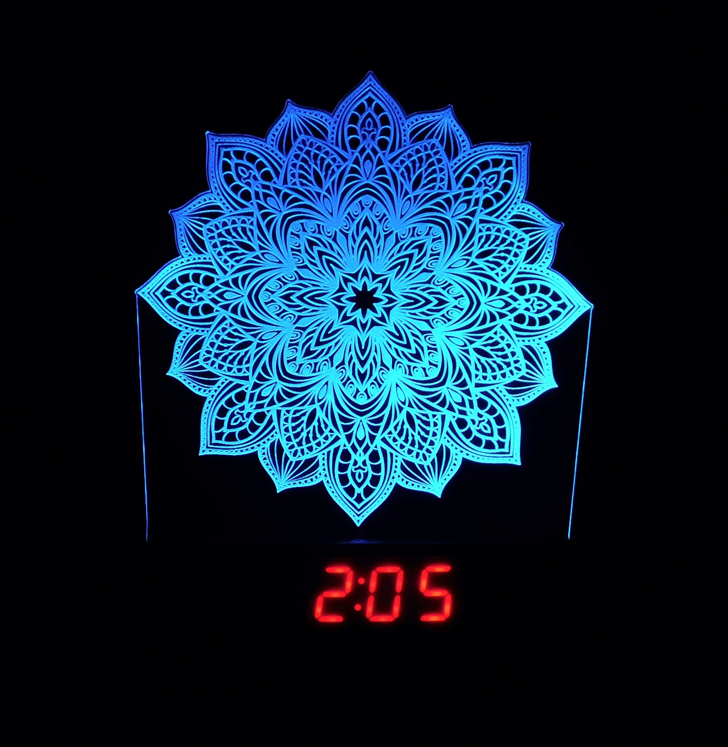 Mandala 3-D Optical Illusion Multicolored LED Clock/Lamp
