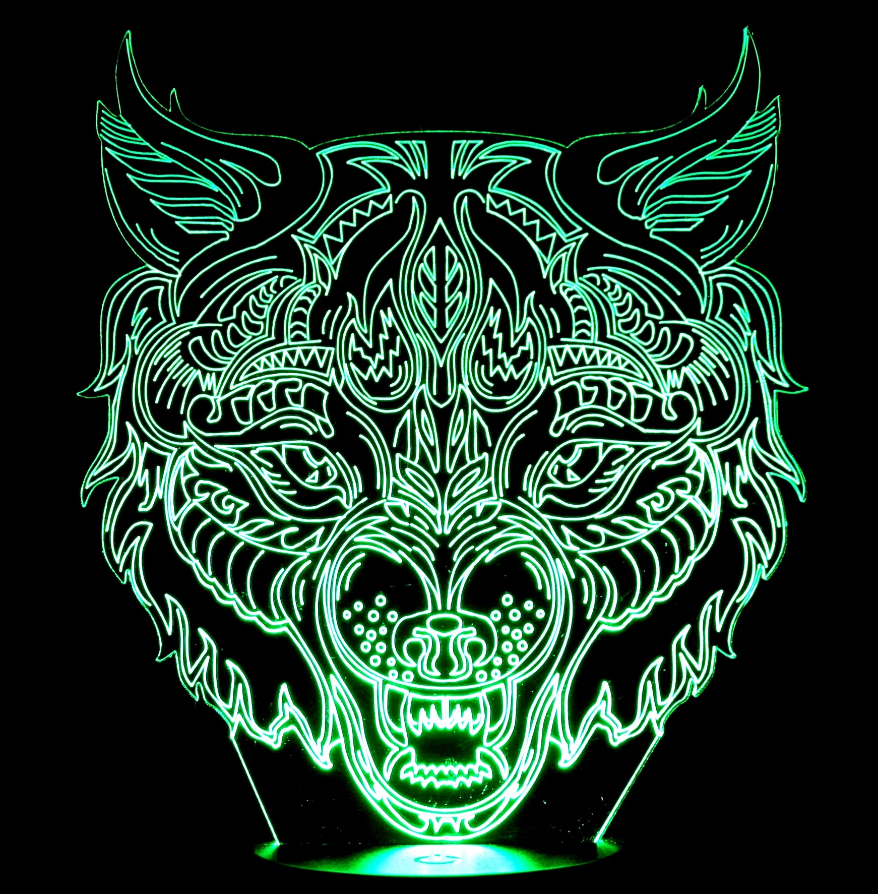 Wolf Angry Image 3-D Optical Illusion Multicolored Lamp